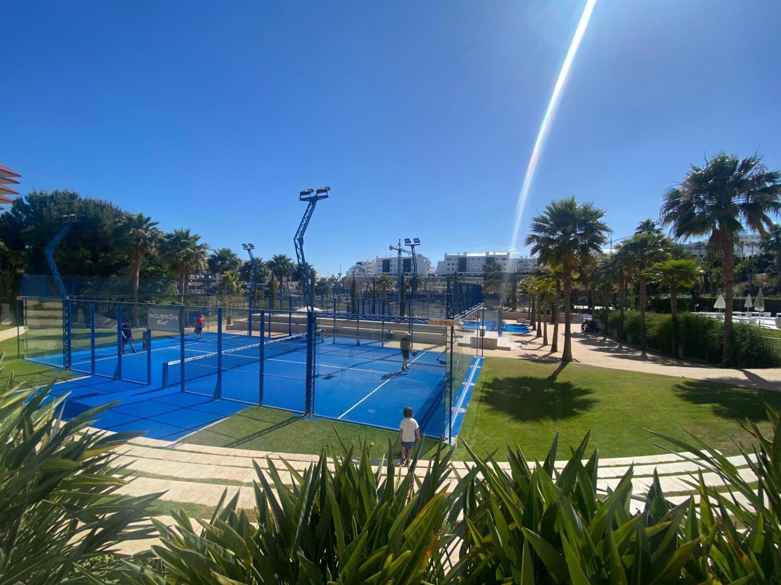 Dom wakacyjny Higueron Spa Chalet *