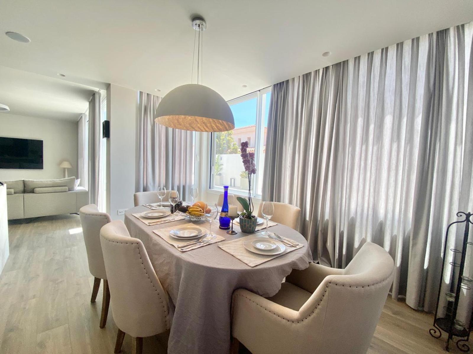 Higueron Spa Chalet Holiday home Fuengirola
