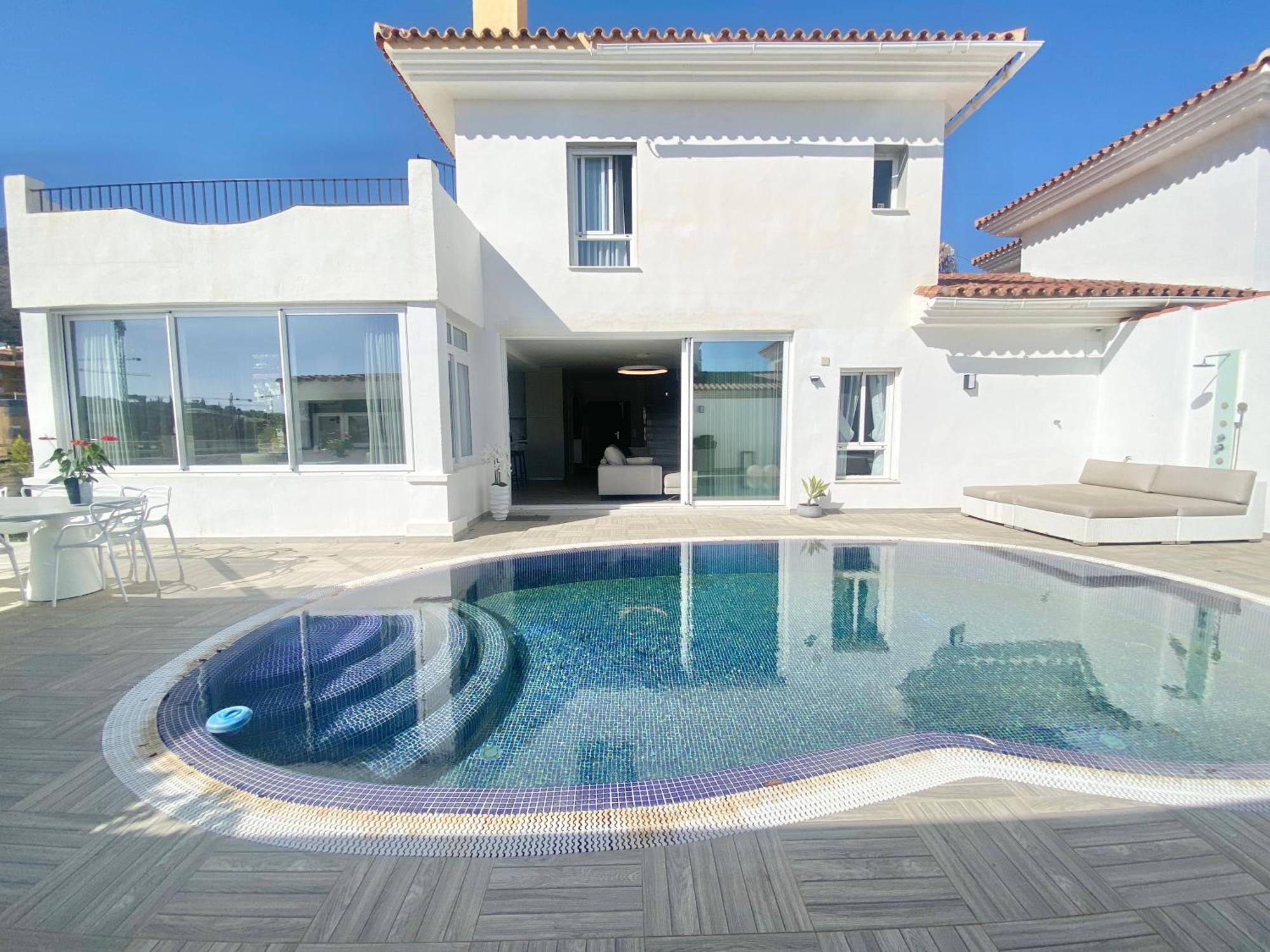 Higueron Spa Chalet Holiday home